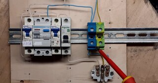 Установка устройства защитного отключения в Мценске в октябре